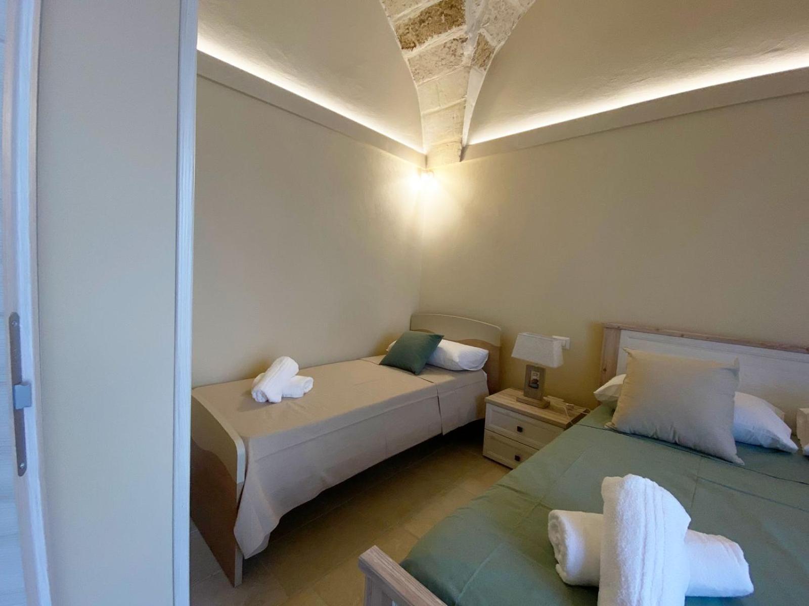 Duca D'Aosta Bed & Breakfast Лече Екстериор снимка