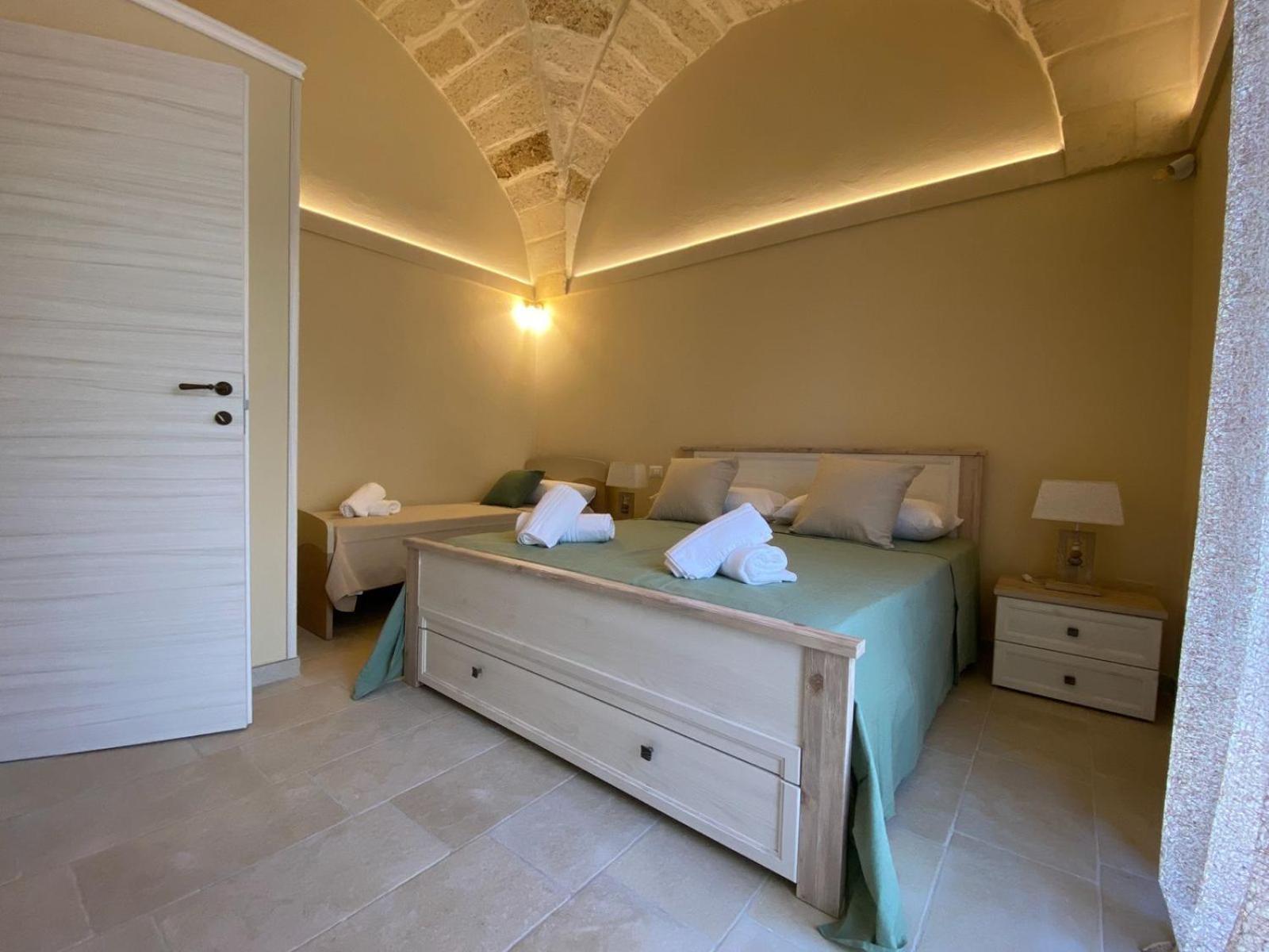 Duca D'Aosta Bed & Breakfast Лече Екстериор снимка